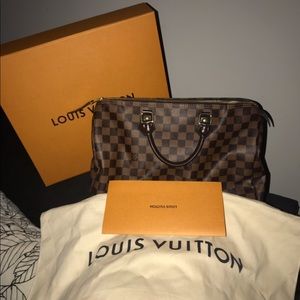 Louis Vuitton Speedy 35